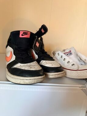 Kids shoe bundle size 1